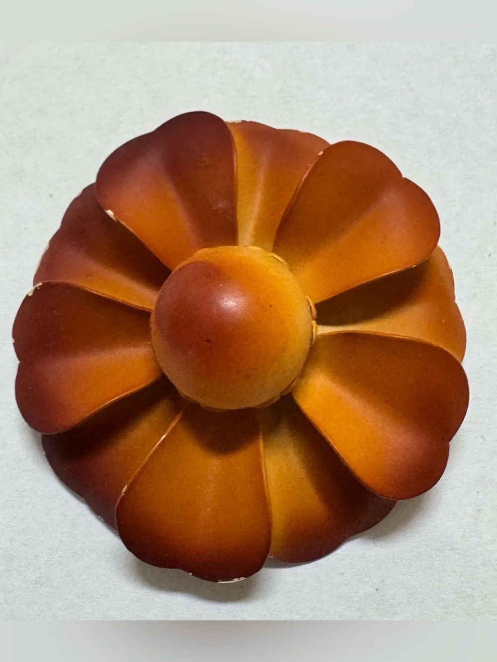 Vintage Amber Orange Flower Brooch Pin - Picture 6 of 6